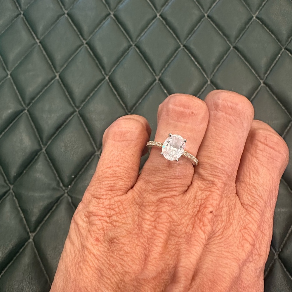 Petite Accented Oval Cut Engagement Ring Lab Grown Diamond 💎💍 14K Rose Gold